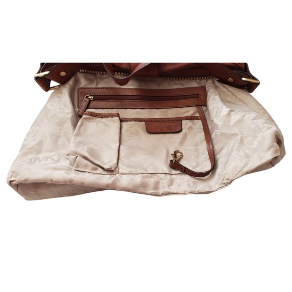 Michael Kors Leather slouchy Hobo bag - Picture 8 of 11